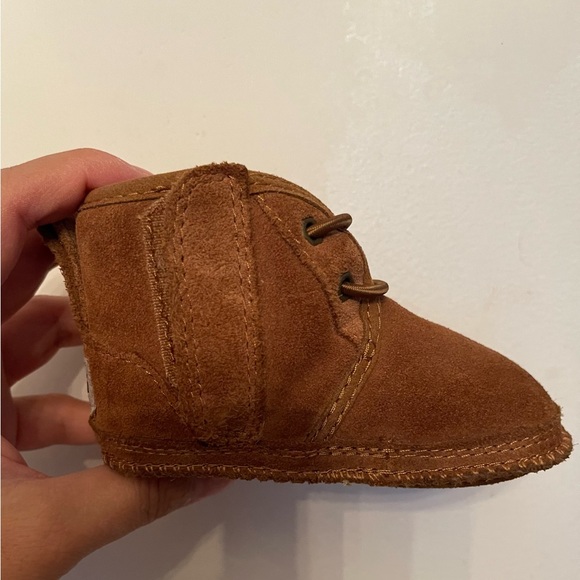 Infant Neumel Uggs 6-12 Months - Picture 4 of 6